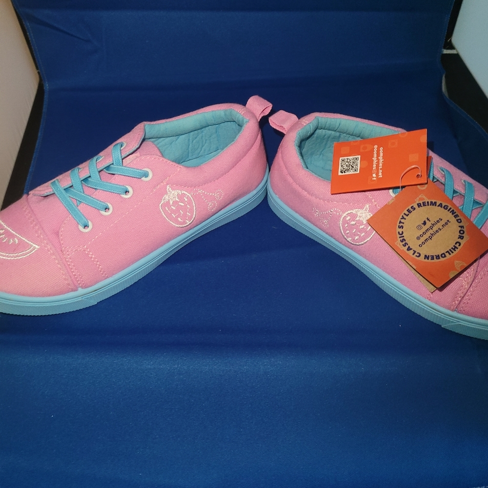 Oomphies shoes